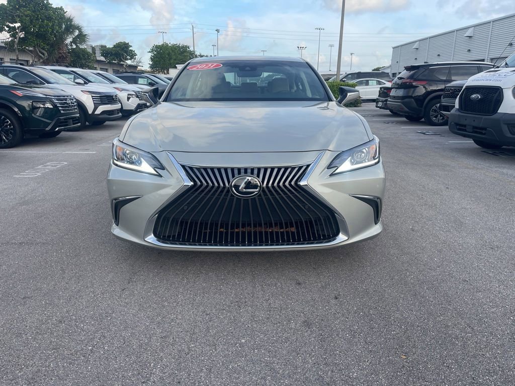 Used 2021 Lexus ES 250 w/ Premium Package AWD/4WD image 4