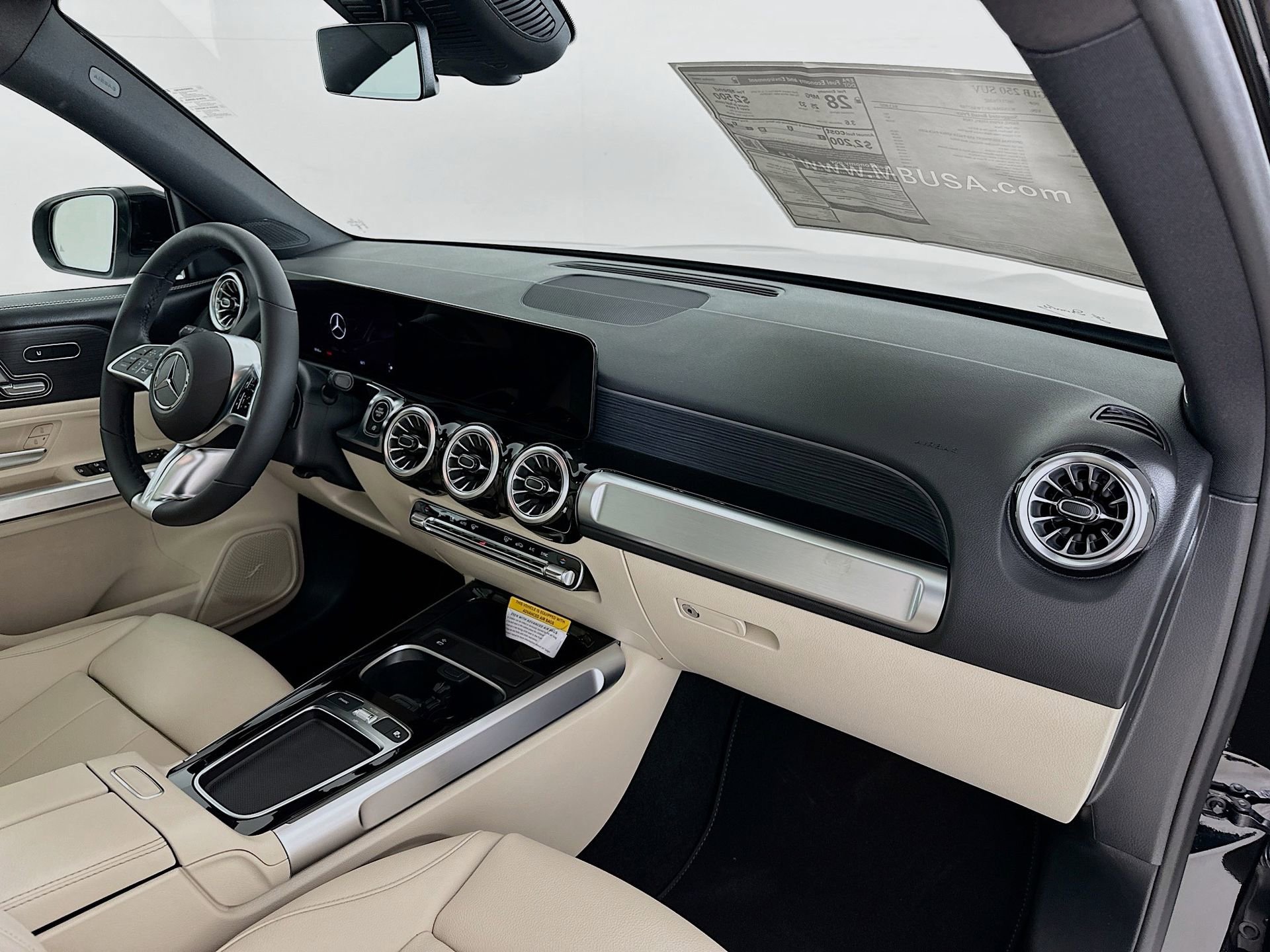 New 2026 Mercedes-Benz GLB 250 image 30