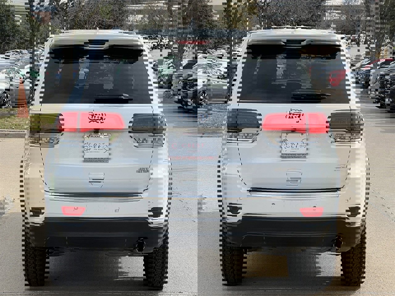 Used 2017 Jeep Grand Cherokee Limited w/ Luxury Group II image 5