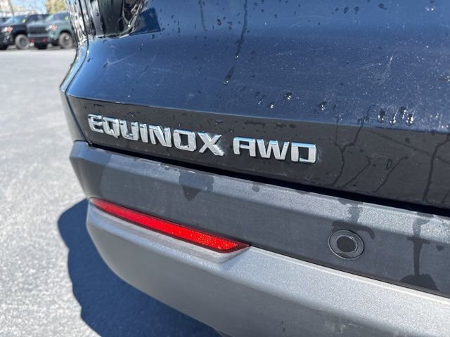 Used 2026 Chevrolet Equinox LT AWD/4WD image 9