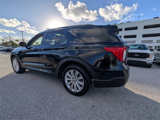 Certified 2021 Ford Explorer Limited w/ Equipment Group 301A image 9