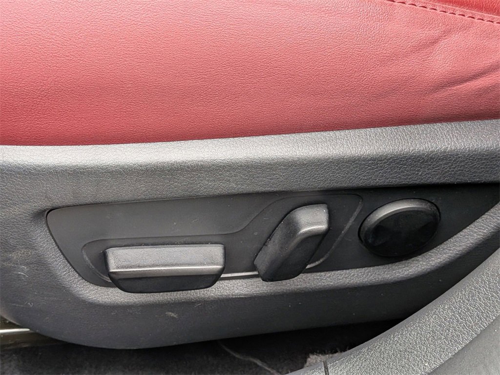 Used 2025 MAZDA CX-30 AWD 2.5 S w/ Preferred Package image 14