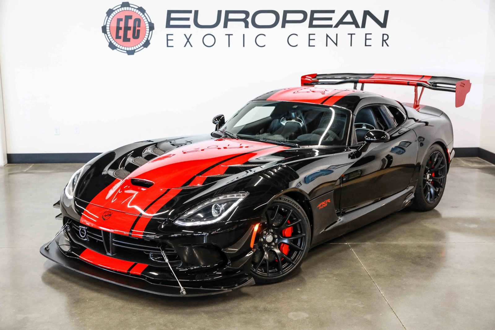 Used 2017 Dodge Viper GTC w/ ACR Package RWD image 6
