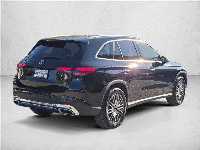 Used 2026 Mercedes-Benz GLC 300 image 5