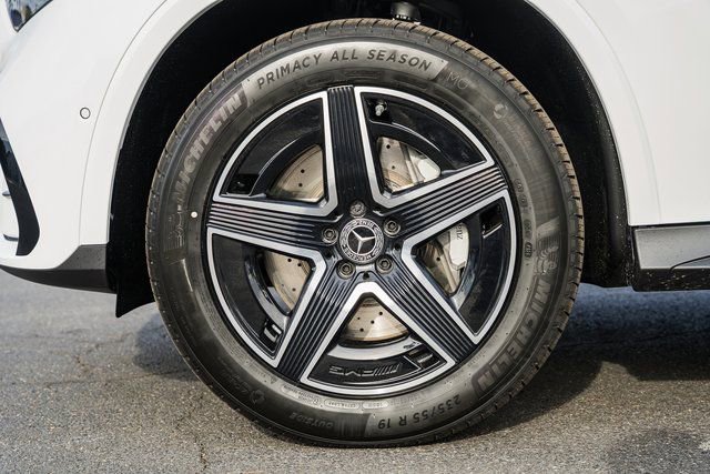 New 2026 Mercedes-Benz GLC 300 4MATIC image 17