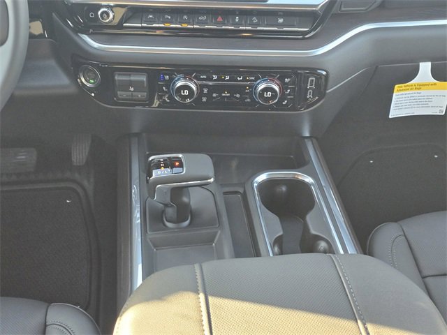 New 2026 GMC Sierra 1500 SLT image 15