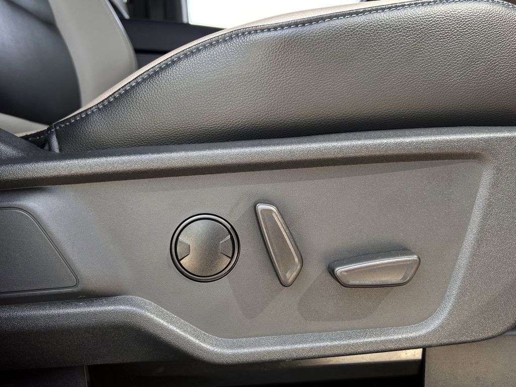 Used 2024 Ford Bronco Wildtrak image 29