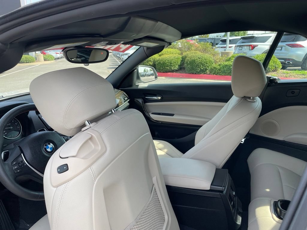 Used 2017 BMW 230i xDrive Convertible AWD/4WD image 26