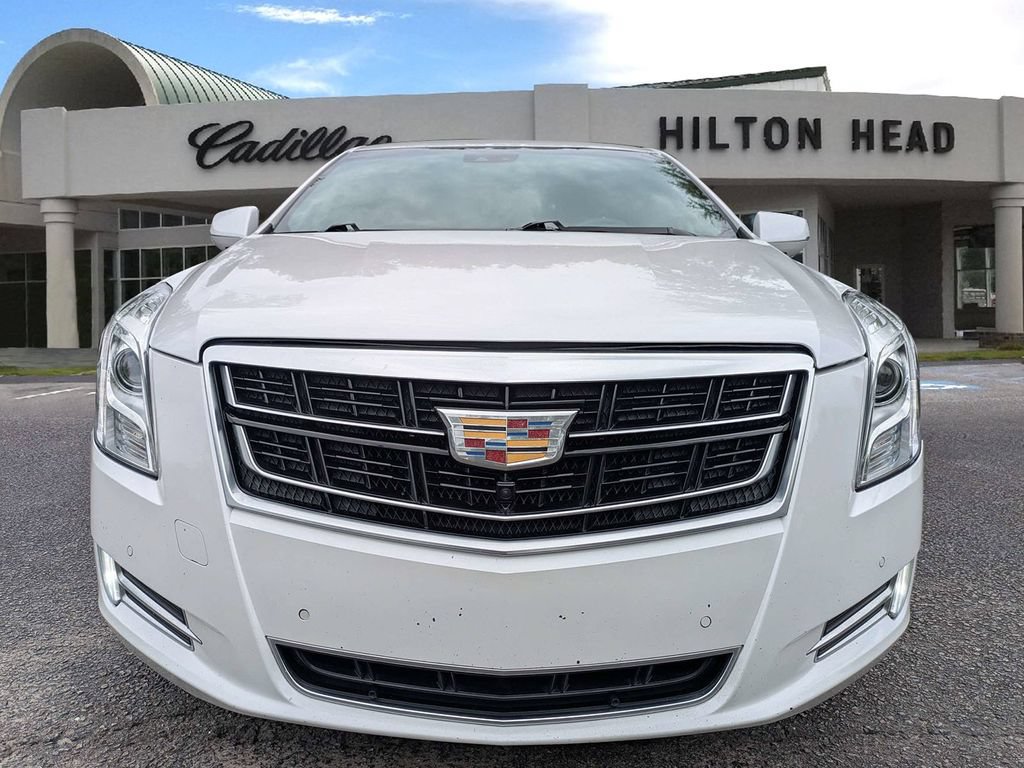 Used 2017 Cadillac XTS Luxury w/ Driver Awareness Package FWD image 9