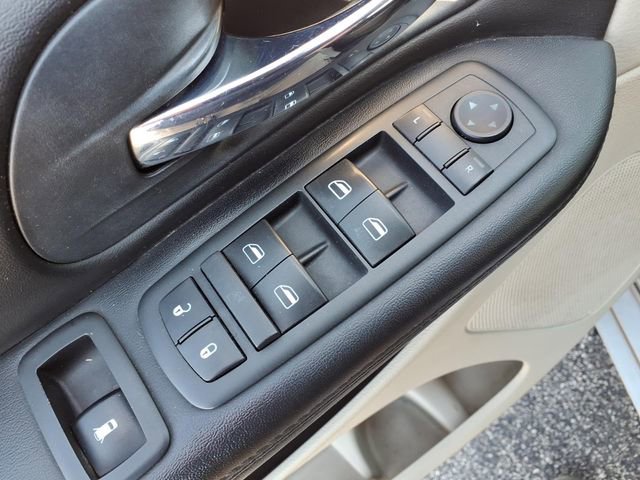 Used 2014 Dodge Grand Caravan SE w/ Quick Order Package 29E SE FWD image 10