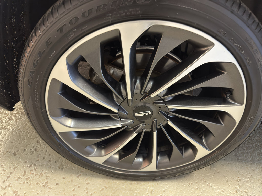 Used 2021 Lincoln Aviator Reserve w/ Equipment Group 201A AWD/4WD image 35