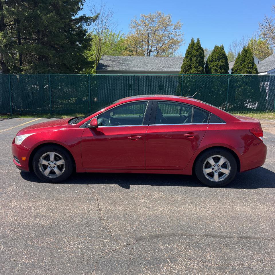 Used 2012 Chevrolet Cruze LT w/ All-Star Edition FWD image 6