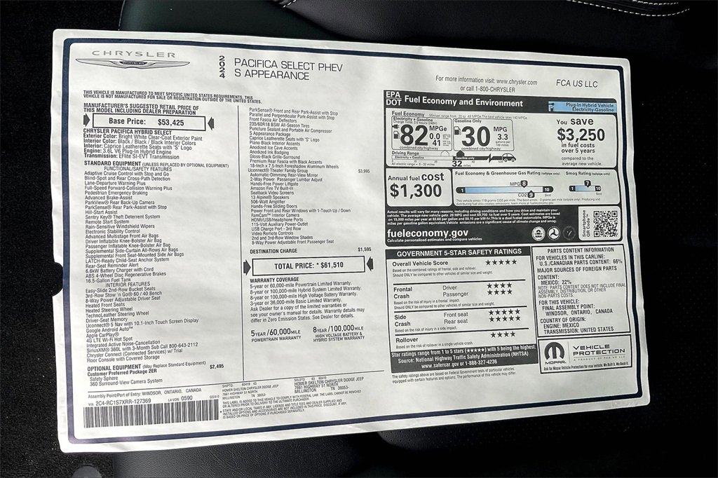 New 2024 Chrysler Pacifica Select w/ Uconnect Theater Family Group image 14