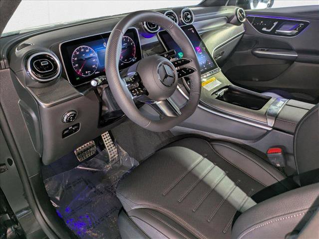 New 2025 Mercedes-Benz GLC 300 image 3