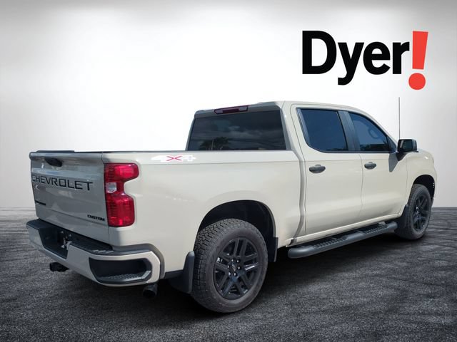 New 2026 Chevrolet Silverado 1500 Custom w/ Turbomax Blackout Package AWD/4WD image 3