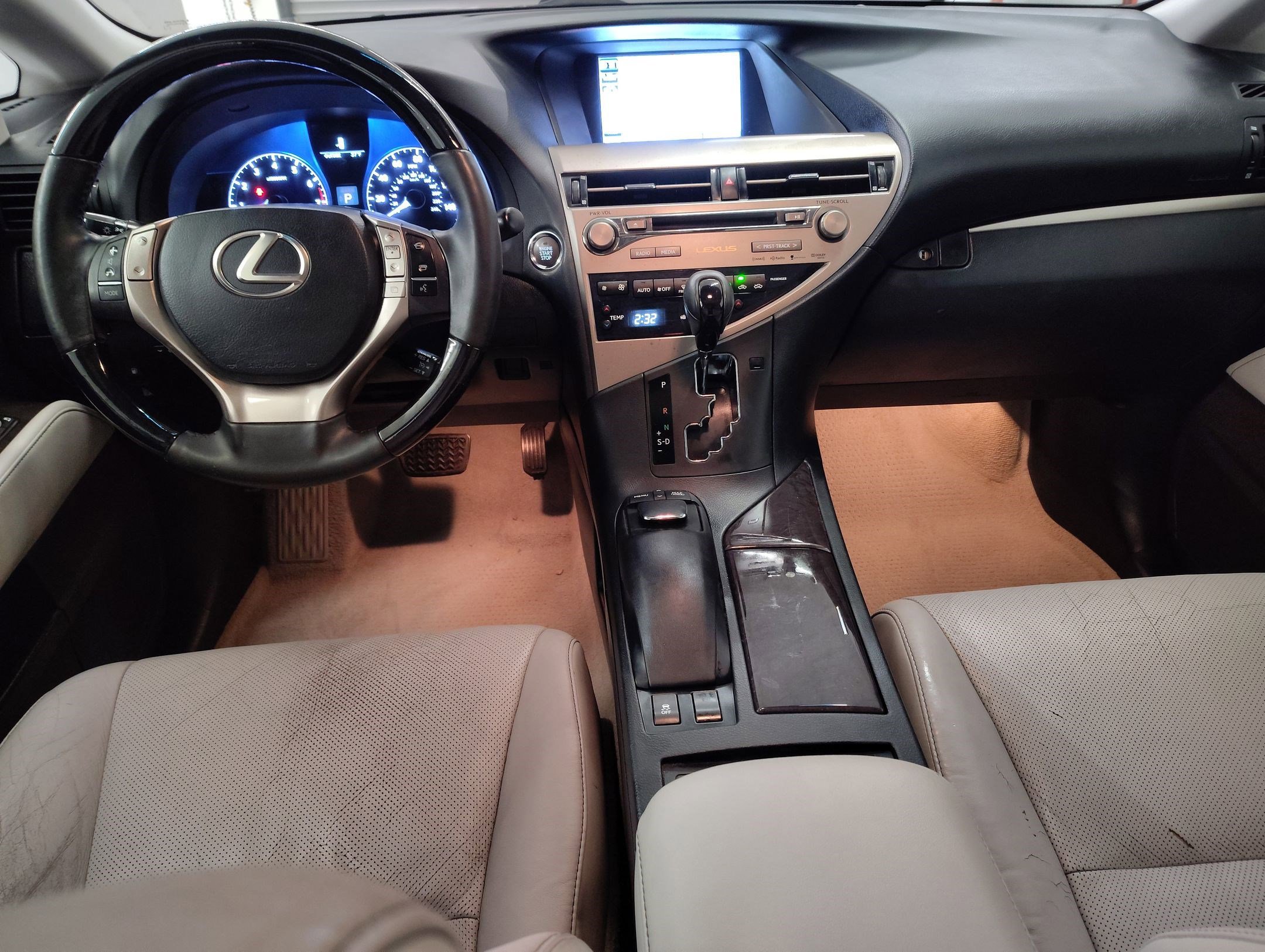 Used 2014 Lexus RX 350 2WD image 16