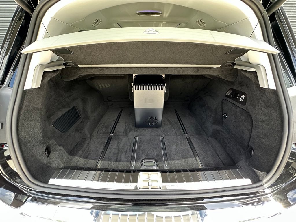 Used 2025 Mercedes-Benz Maybach GLS 600 4MATIC image 44