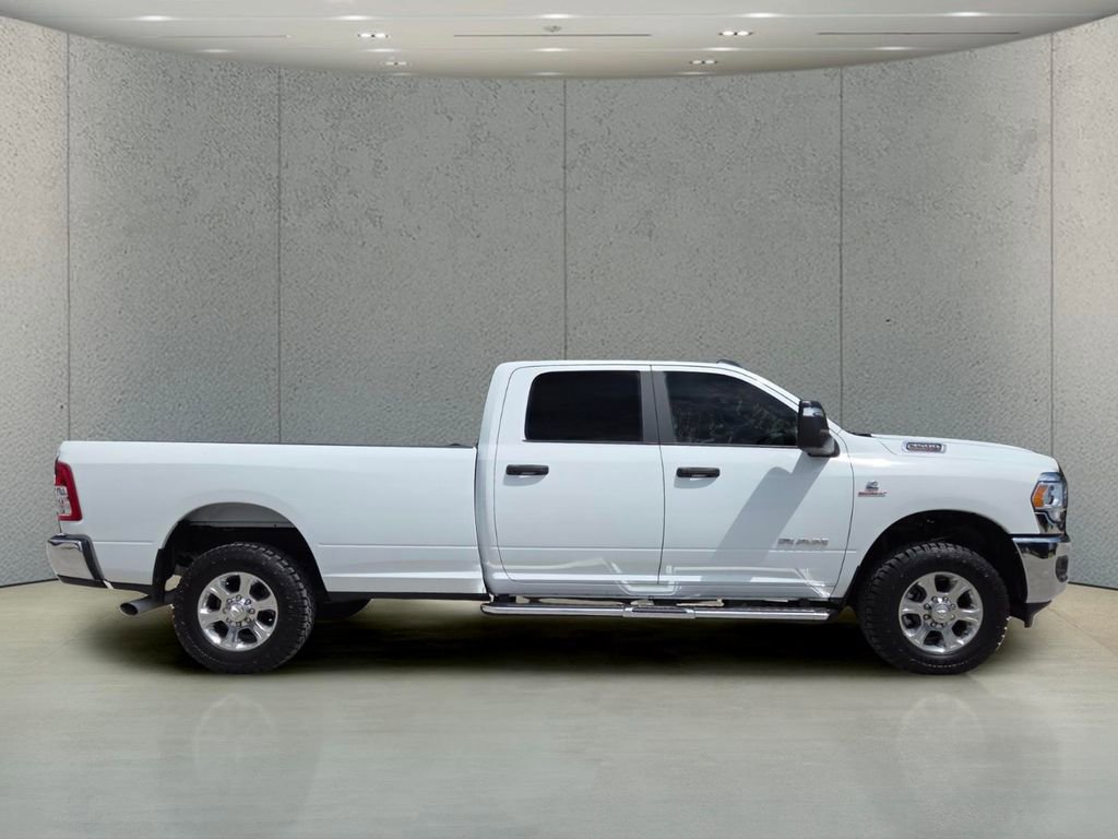 Used 2024 RAM 3500 Big Horn AWD/4WD image 2
