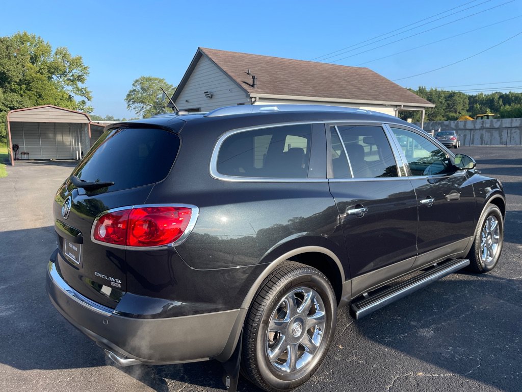Used 2009 Buick Enclave CXL w/ Entertainment Package #2 FWD image 6