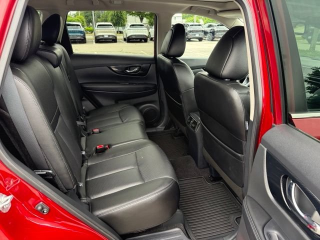 Used 2019 Nissan Rogue SL w/ Premium Package AWD/4WD image 26