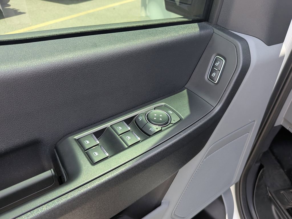 Certified 2025 Ford F350 XL w/ XL Chrome Package AWD/4WD image 20