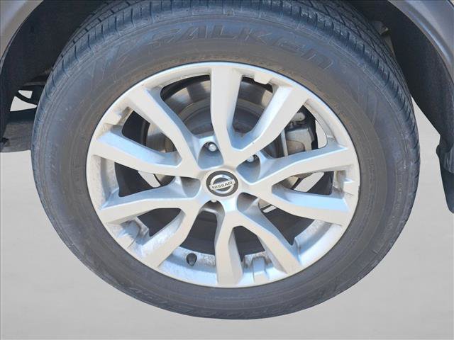 Used 2020 Nissan Rogue Sport S w/ Appearance Package FWD image 14