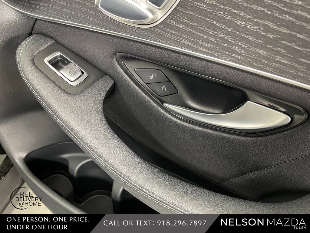 Used 2021 Mercedes-Benz GLC 300 4MATIC image 45