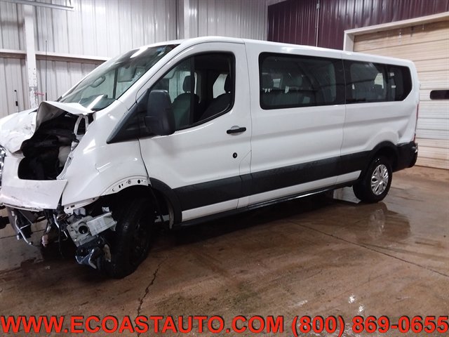 Used 2017 Ford Transit 350 XLT image 4