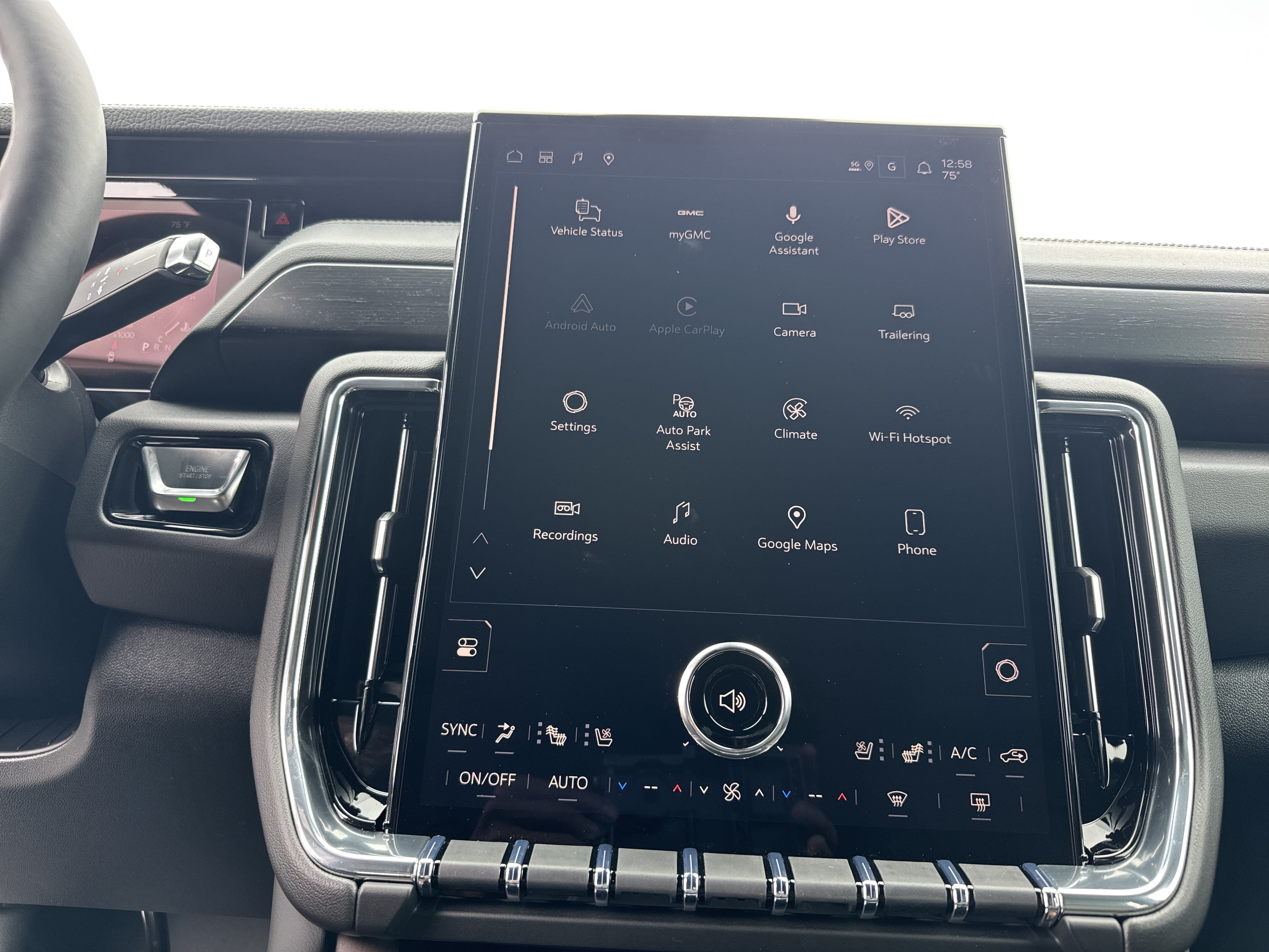 New 2026 GMC Yukon Denali w/ Sun & Power Step Package AWD/4WD image 25