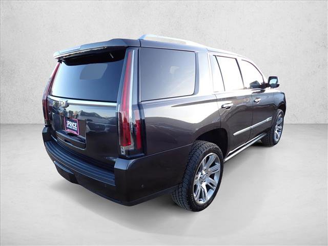 Used 2018 Cadillac Escalade Premium Luxury image 4