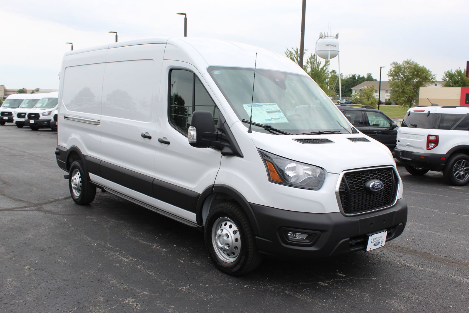New 2025 Ford Transit 250 148 Medium Roof Extended AWD w/ Load Area Protection Package image 7