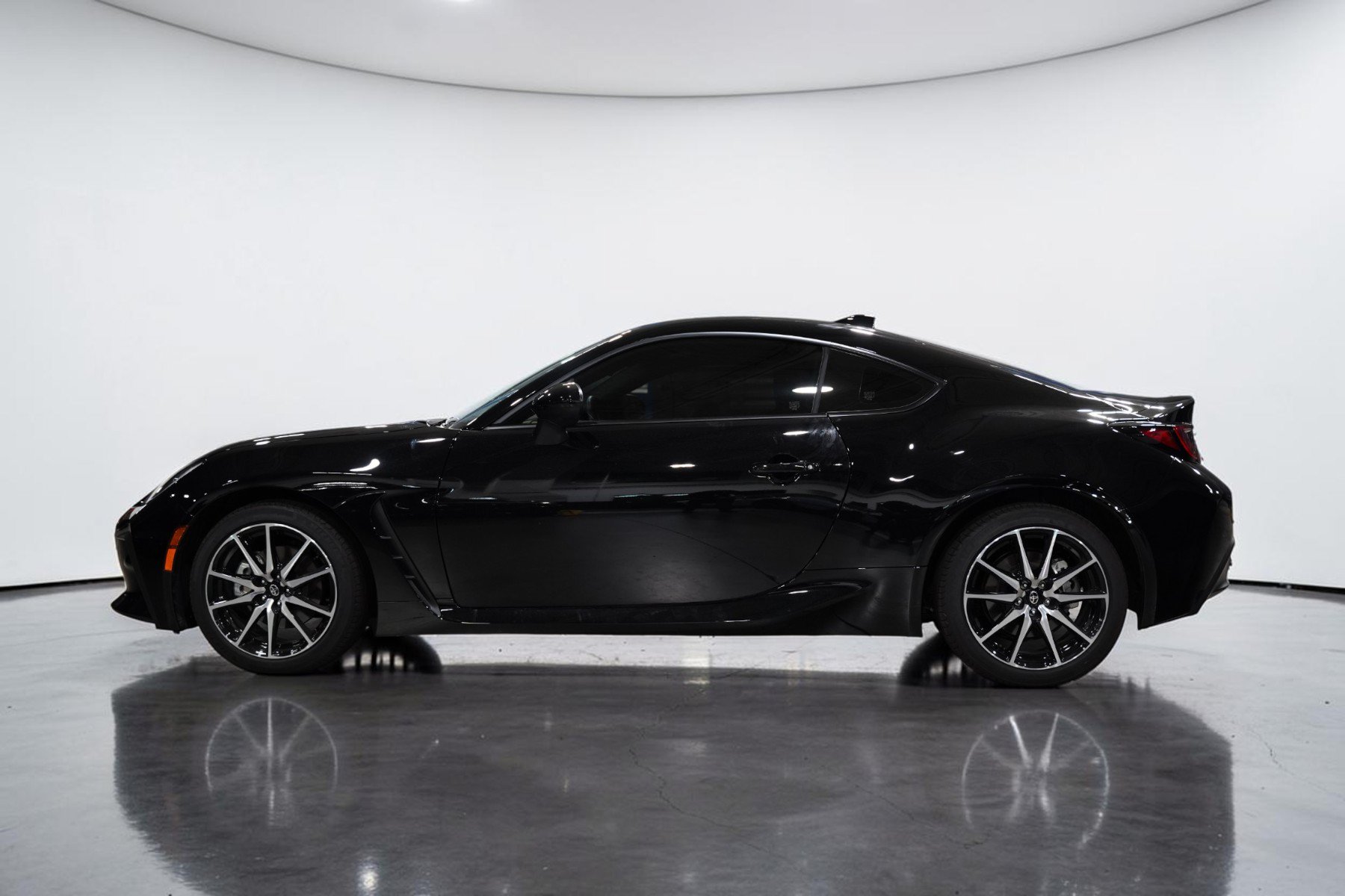 Used 2026 Toyota GR86 RWD image 14