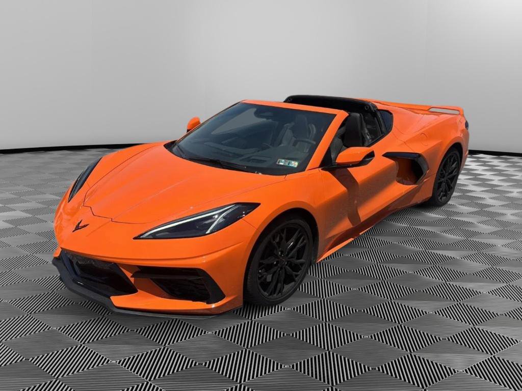 Used 2024 Chevrolet Corvette Stingray Preferred Cpe w/ Z51 Performance Package RWD image 2