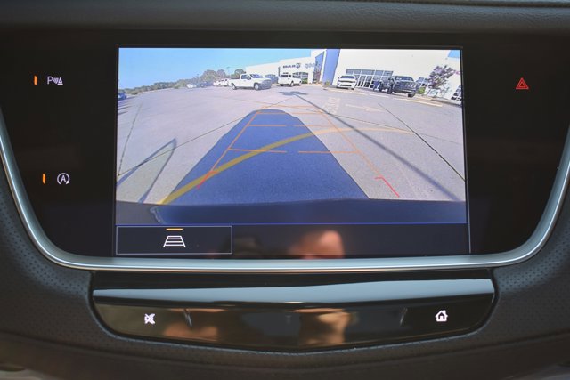 Used 2025 Cadillac XT5 Premium Luxury image 26