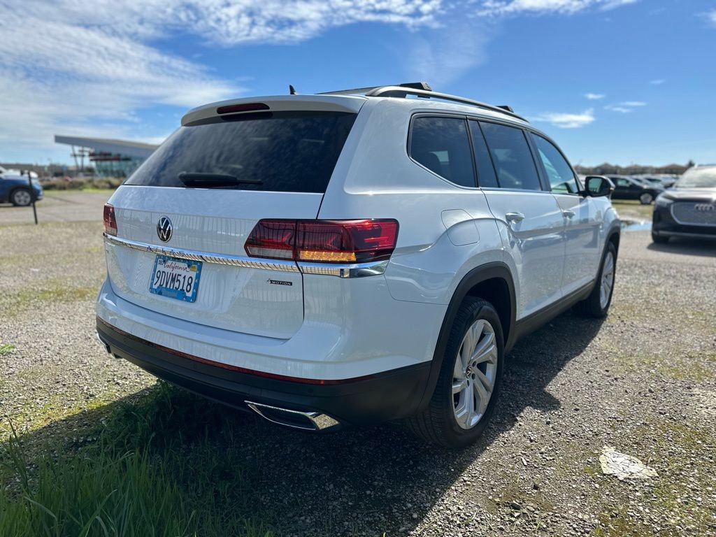 Used 2023 Volkswagen Atlas SE w/ Panoramic Sunroof Package image 6