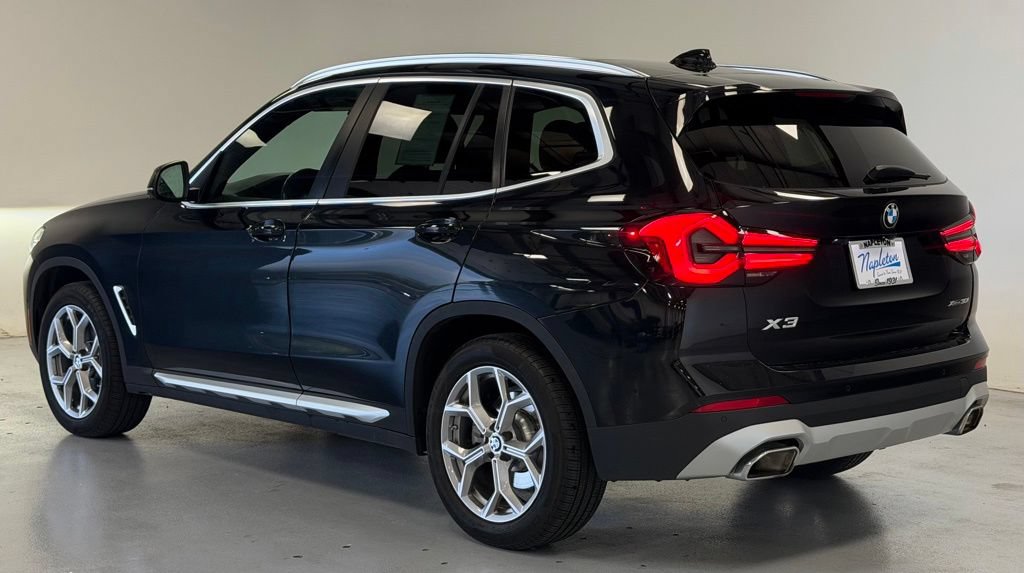 Used 2023 BMW X3 xDrive30i w/ Convenience Package AWD/4WD image 3