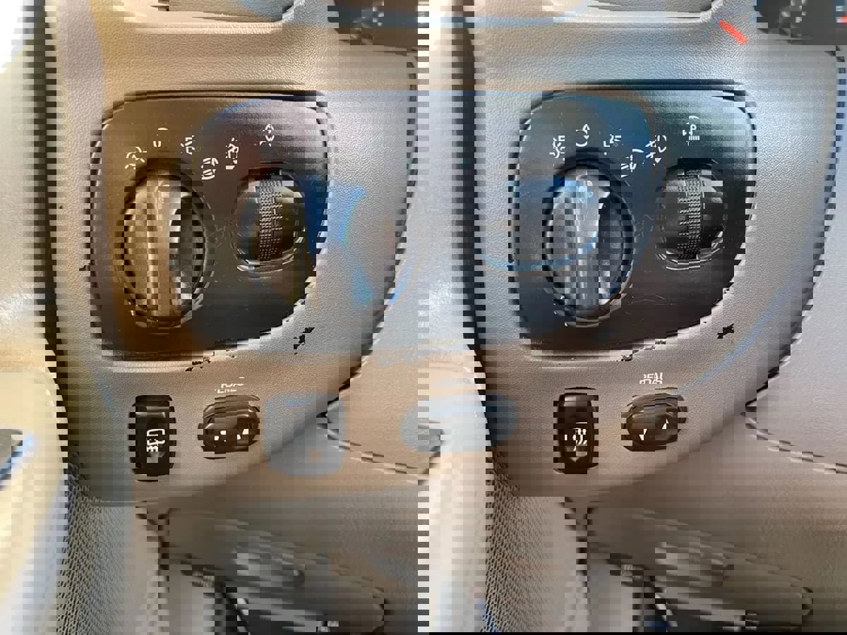 Used 2000 Ford Expedition Eddie Bauer image 27