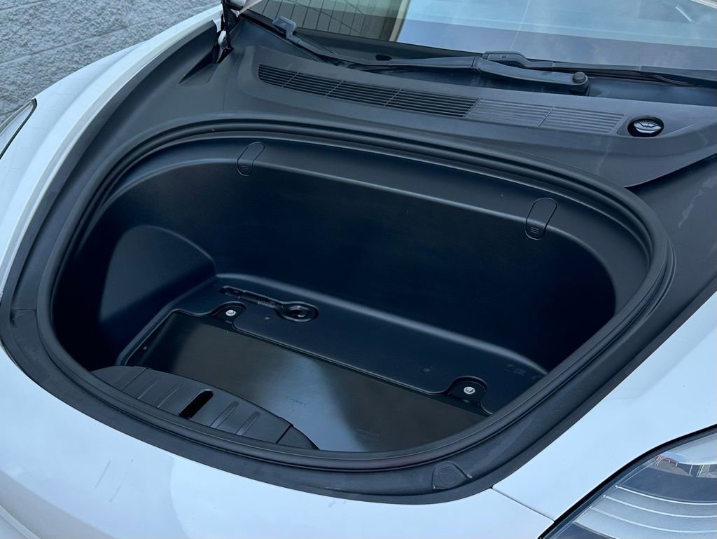 Used 2018 Tesla Model 3 Mid Range image 62
