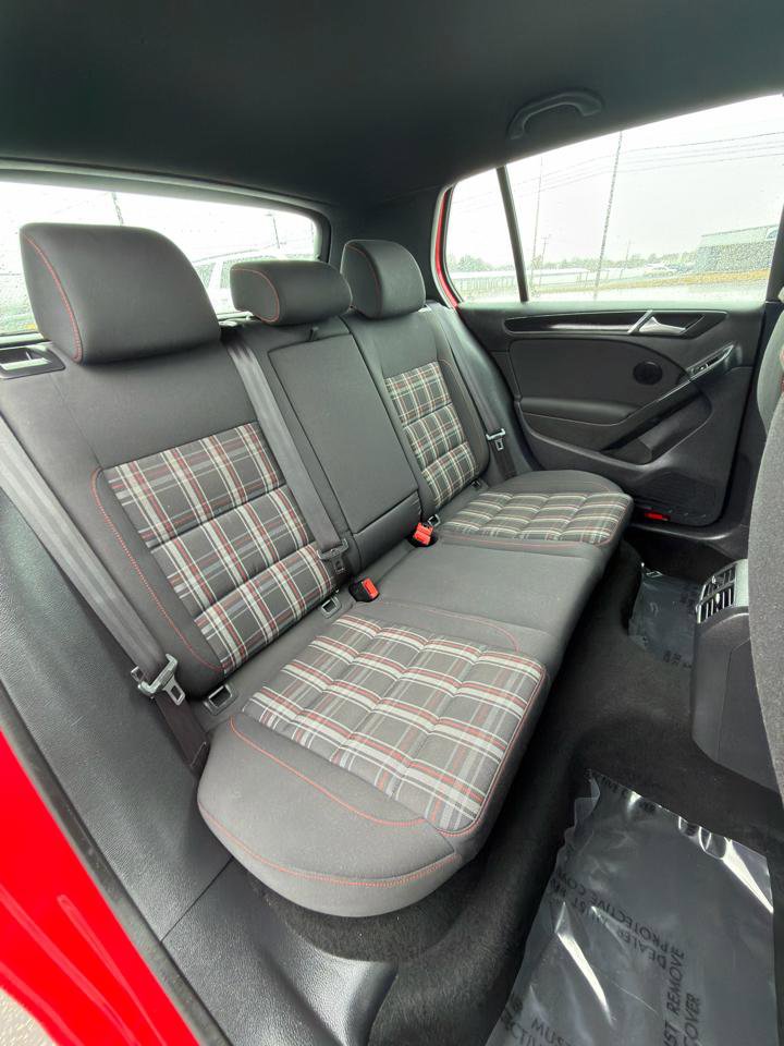 Used 2013 Volkswagen GTI 4-Door FWD image 43