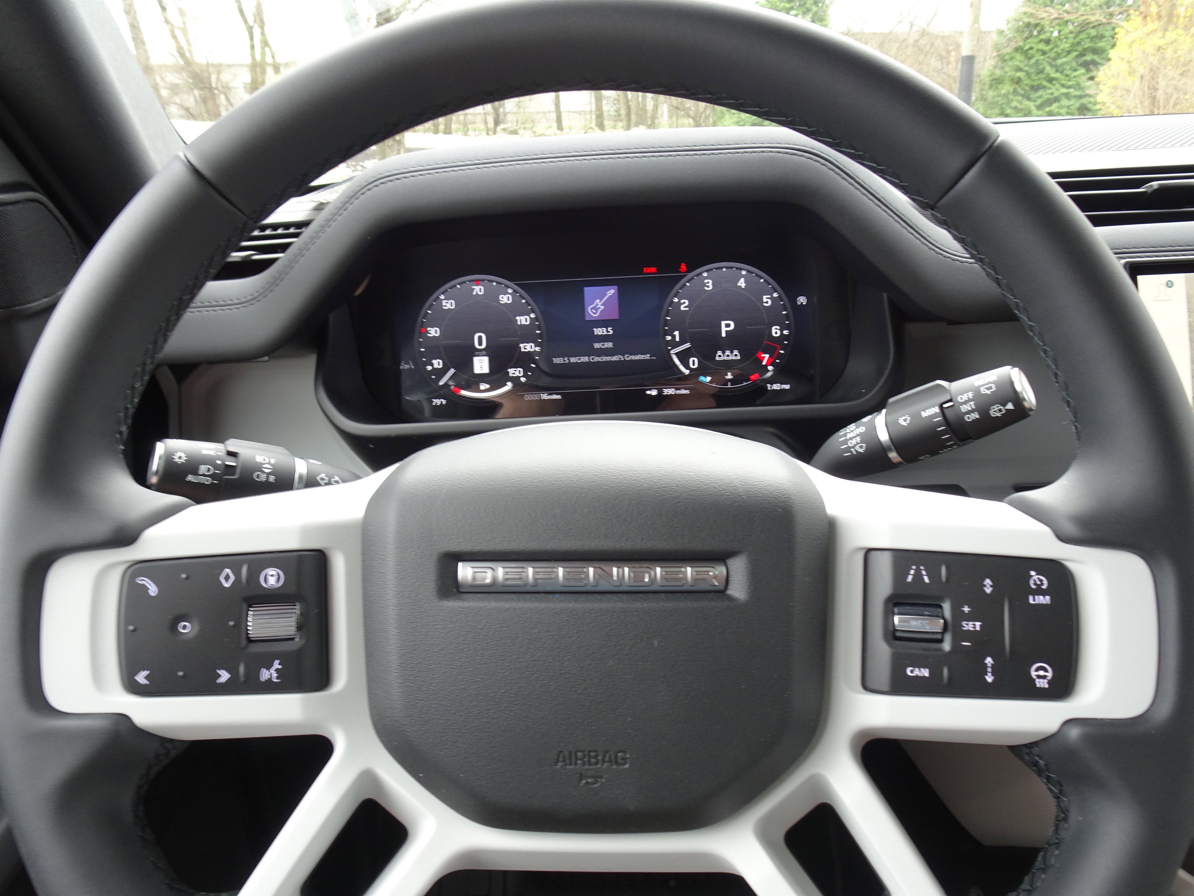 New 2026 Land Rover Defender 110 X-Dynamic SE AWD/4WD image 27