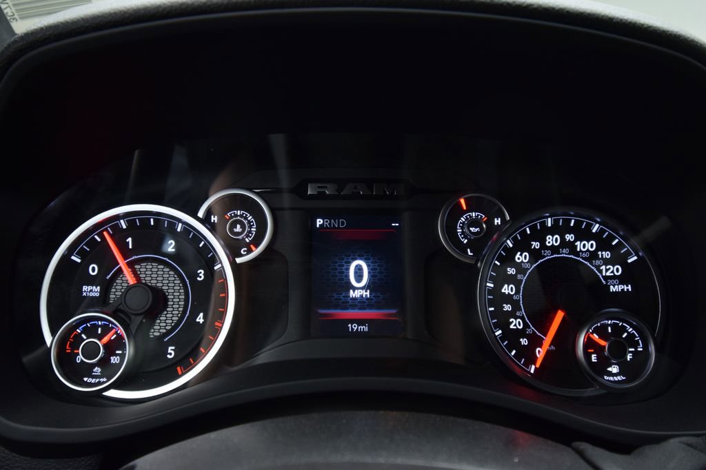 New 2026 RAM 5500 Tradesman w/ Chrome Appearance Group image 22