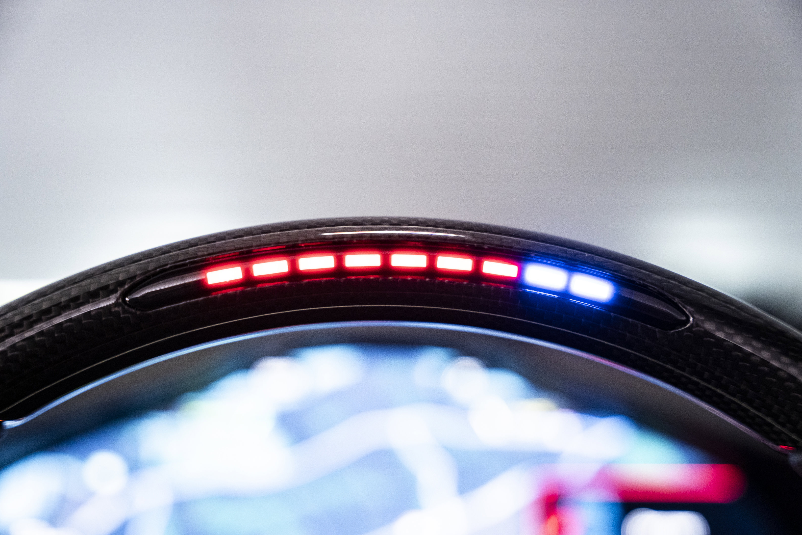 Used 2025 Ferrari SF90 Spider image 49