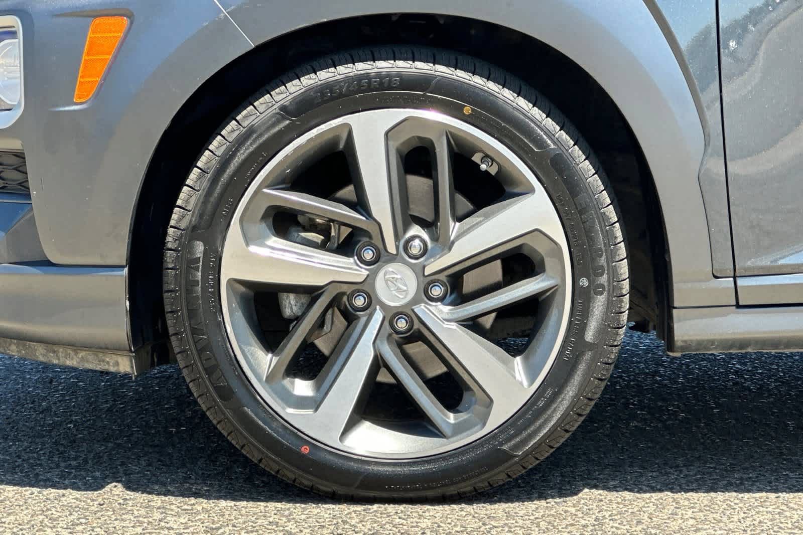Used 2020 Hyundai Kona Ultimate AWD/4WD image 28