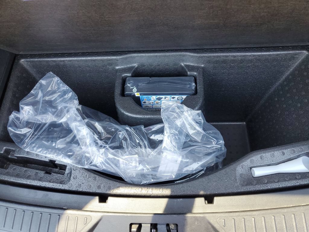 Used 2025 Ford Explorer Platinum AWD/4WD image 40
