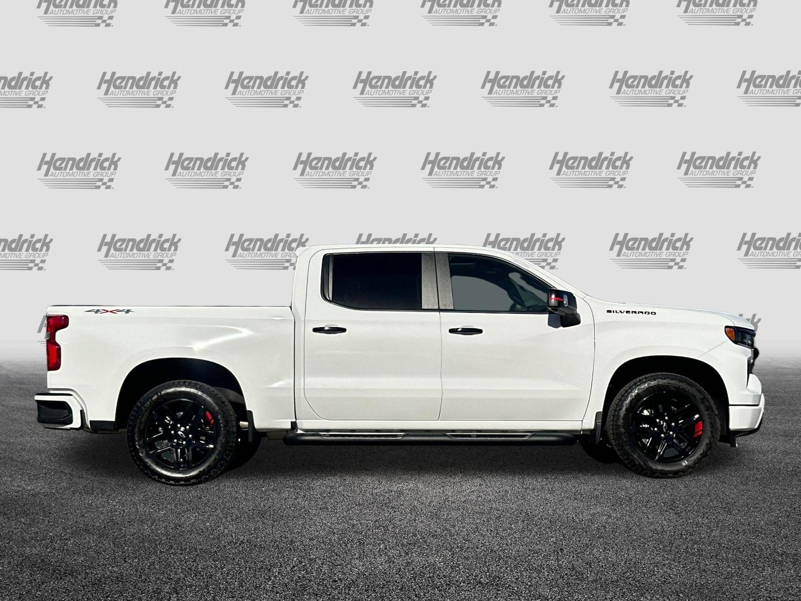 Used 2026 Chevrolet Silverado 1500 RST w/ Redline Edition AWD/4WD image 3