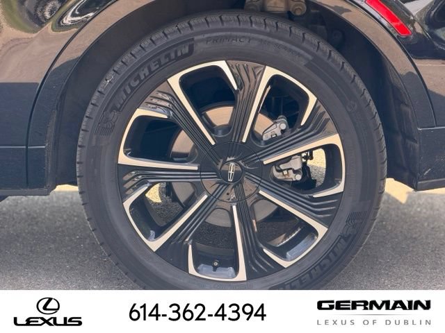 Used 2026 Lincoln Nautilus Reserve AWD/4WD image 13