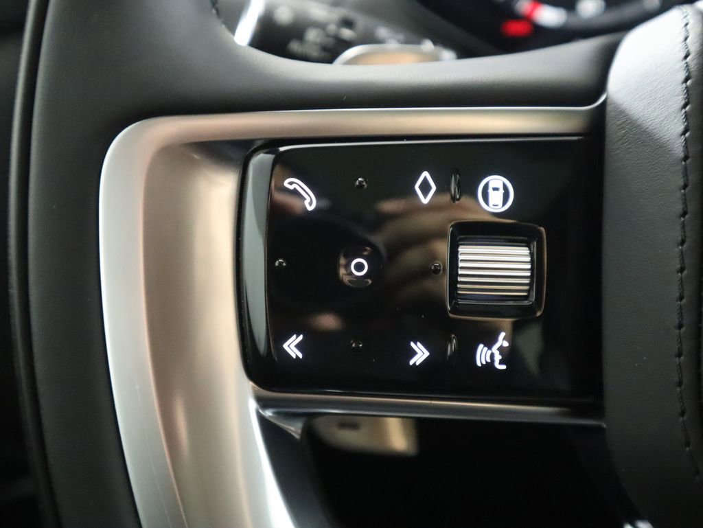 New 2026 Land Rover Range Rover Long Wheelbase SE image 12