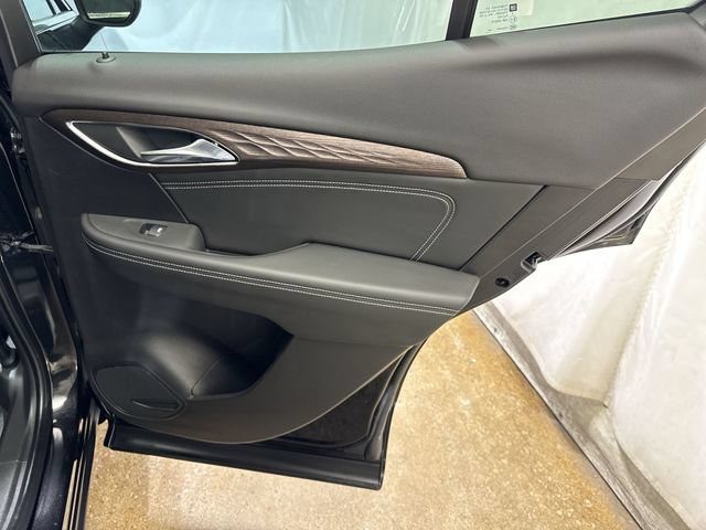 Used 2023 Buick Envision Avenir AWD/4WD image 29