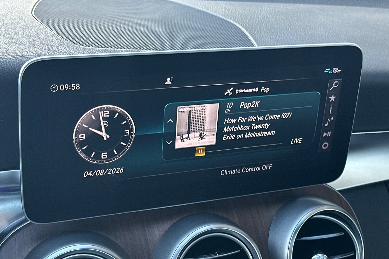 Used 2019 Mercedes-Benz C 300 4MATIC Sedan image 18