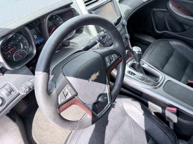 Used 2013 Chevrolet Malibu LTZ FWD image 15